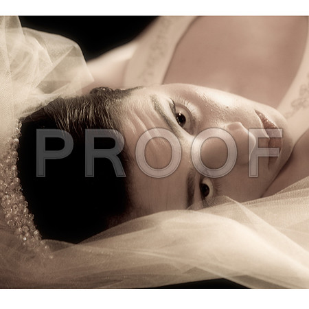 PIWEDSAMPLE002